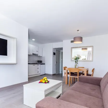 Rey Carlos Ξενοδοχείο 3*