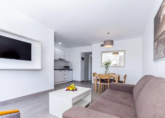 Bluesea Rey Carlos Hotel