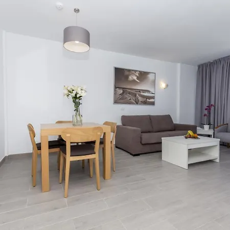 מלון Rey Carlos פלאייה דל אינגלז